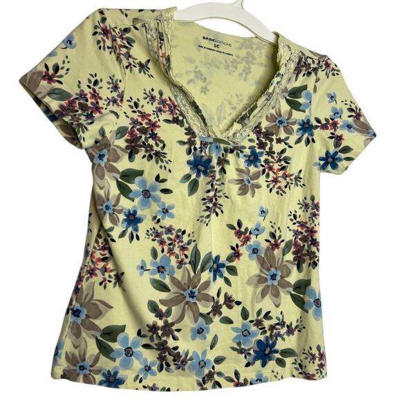 Vintage Women’s Basic Editions Floral Pattern V-Neck T Shirt Size Sm - Picture 1 of 8